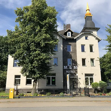 M&M Hotel - Wilhelmsburg-2